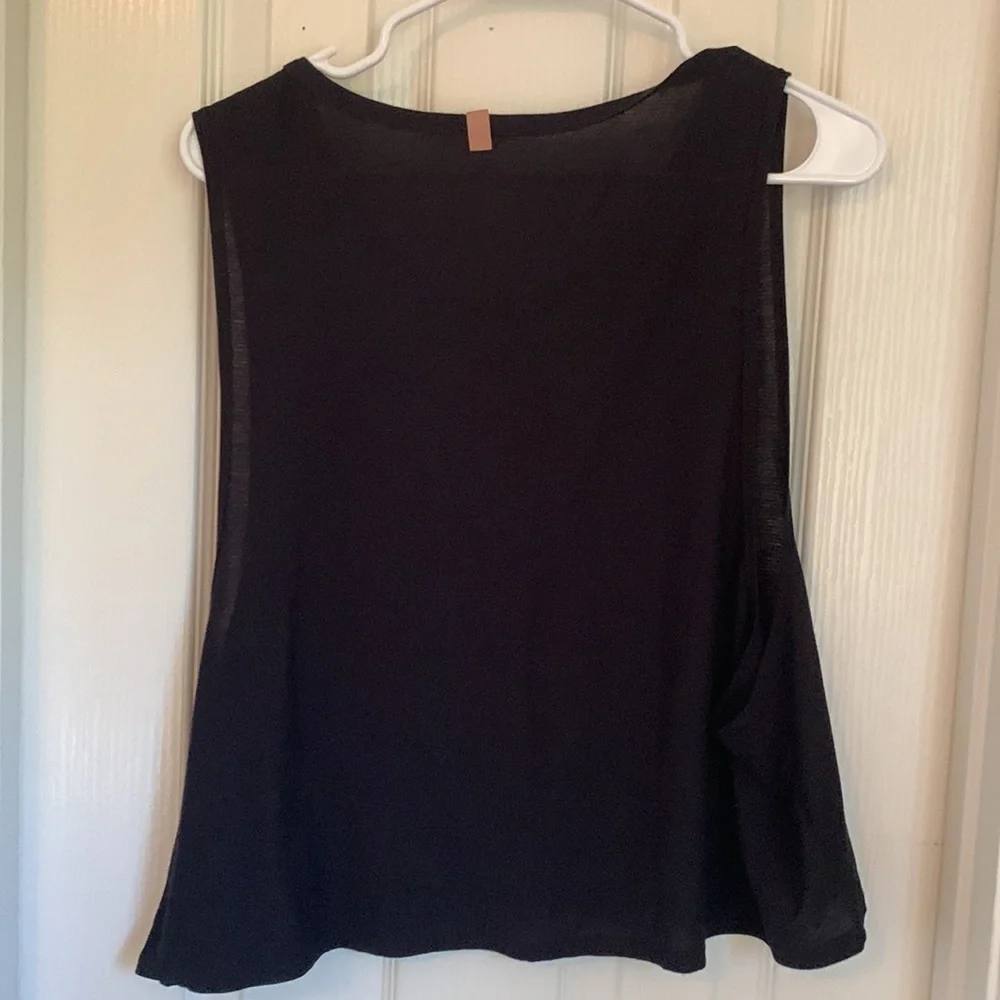 Lunya Crop - Picture 4 of 5